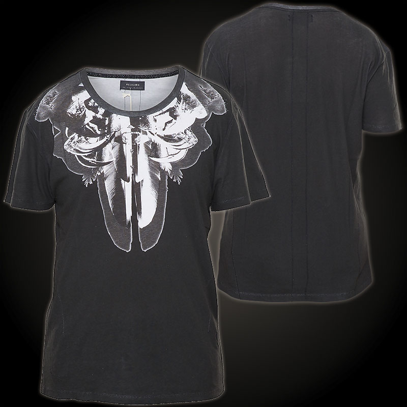 Religion T-Shirt Affliction - Black T-Shirt with a photo print design.